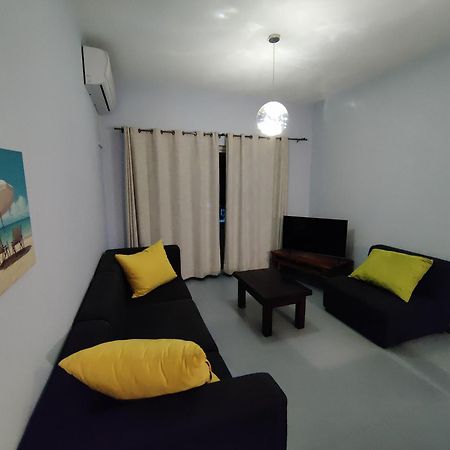 Ashiana Oceanside Apartment Flic-en-Flacq 外观 照片