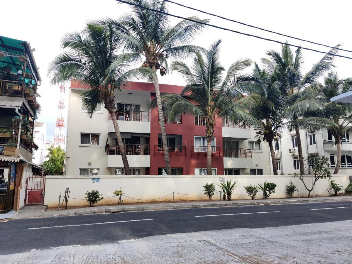 Ashiana Oceanside Apartment Flic-en-Flacq 外观 照片